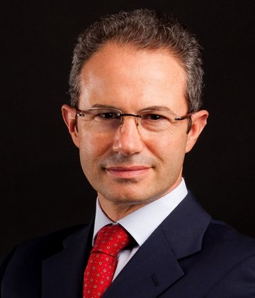 foto Prof. Mario Notari foto Prof. Mario Notari